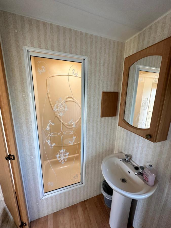 Static Caravan Пулхели Экстерьер фото